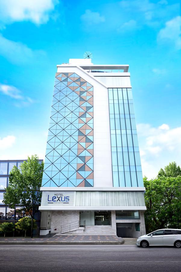 Hotel Lexus Rangun Kültér fotó